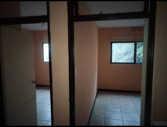 2 BEDROOM PROPERTY TO RENT IN PADFIELD PARK